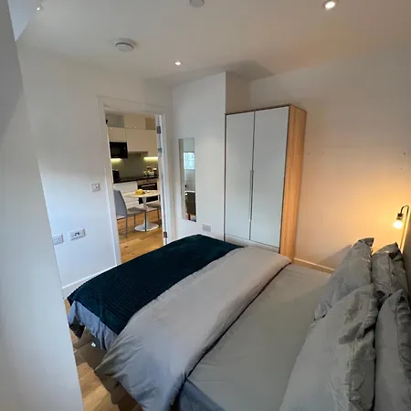 Trendy Apartment In A Central Location Croydon Extérieur photo