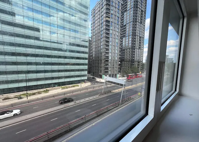 Trendy Apartment In A Central Location